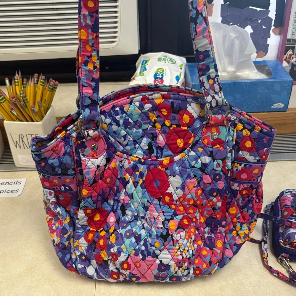 Vera Bradley Colorful Patchwork Tote & wallet - Picture 11 of 12